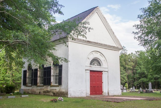 xsaint-thomas-saint-denis.jpg.pagespeed.ic.rEZAiN55rf